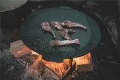 Robens Bighorn Pfanne, 3-Beinig, 48x44x23cm, Schwarz -Günstiges Robens Geschäft 117350 0 3